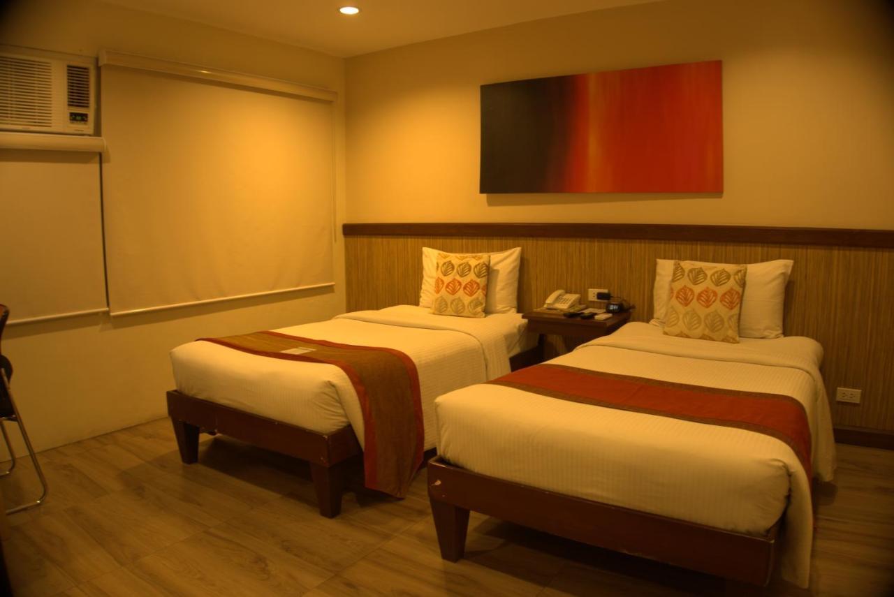 Ns Royal Hotel Cebu Zewnętrze zdjęcie