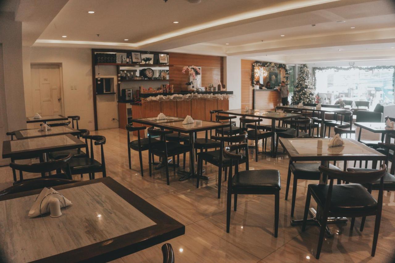 Ns Royal Hotel Cebu Zewnętrze zdjęcie
